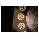 Franklin-Liberty Bell Collection Coin Set - 16 Benjamin Franklin Half Dollars 90%