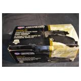 Wearever Gold GNAD858 Premium Brake Pads With Hardware