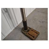 Northern Industrial Tools 16-Speed Drill Press on Stand - 120V, 5/8 in Max Drill Diameter