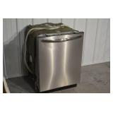 Frigidaire Gallery Dishwasher - 24 in Built-In Stainless Front