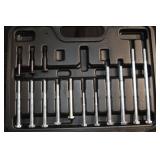 Pittsburgh Automotive Bolt-Type Wheel Puller Set