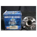 Pontiac Grand Prix Front Wheel Hub Assembly NT512237