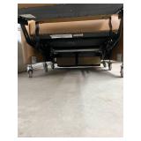 MSRP $3,500+ IOA Bariatric Healthcare Patient Recliner – 600lb Capacity, Full Recline, Integrated Leg Rest, Heavy-Duty Locking Casters – Clinical / Infusion / Recovery Chair