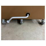 MSRP $3,500+ IOA Bariatric Healthcare Patient Recliner – 600lb Capacity, Full Recline, Integrated Leg Rest, Heavy-Duty Locking Casters – Clinical / Infusion / Recovery Chair