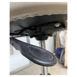 MSRP $600 Brewer 22500B Adjustable-Height Medical Grade Exam Stool – Upholstered Seat & Back, Pneumatic Lift, 5-Wheel Rolling Caster Base – Great Condition