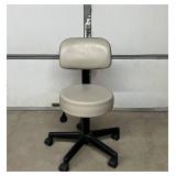 MSRP $600 Brewer 22500B Adjustable-Height Medical Grade Exam Stool – Upholstered Seat & Back, Pneumatic Lift, 5-Wheel Rolling Caster Base – Great Condition