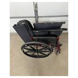 MSRP $1,000 Invacare 9000 XDT Rehab-Grade Manual Wheelchair - 350lb Capacity Extra Wide -22" W Seat, Heavy-Duty Construction, Traditional Rear-Wheel Drive for Maneuverability - Great Condition! Seat N