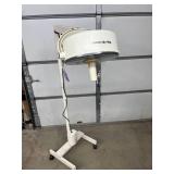 Super Nice Welch Allyn 44200 LS200 Procedure Light - Shadow-Free Illumination, Durable Mobile Stand, Multi-Lamp Design - Great Working Condition!