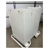 MSRP $2800 Armstrong Medical Industries 4-Drawer A-Smart Storage Supply Crash Cart System Can Be Locked With Padlock - Good Condition!