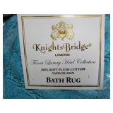 Knights Bridge Aqua Bath Rug 20 x 3...
