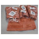 4 Coral Wash Cloths; New from JCPen...