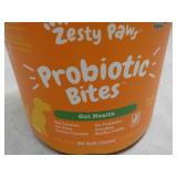 Zesty paws Probiotic Bites...