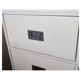 UL - Pier One Dresser White 6-Drawer Dresser