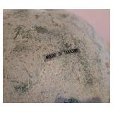 LR - Thai-made Ceramic Table Lamp with White Shade