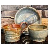 FR - Handmade SHG Pottery Collection - Mugs, Bowls, and Vases Assortment