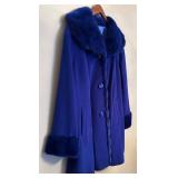 FR - Vintage Cobalt Blue Coat with Faux Fur Trim, Size XL