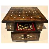 FR - Vintage Wooden Chess Set with Mother of Pearl Inlay and Brass Pieces