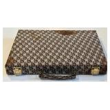 FR - Vintage Travel Backgammon Set in Patterned Carrying Case