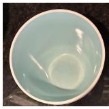 FR - Set of 3 Martha Stewart Nesting Mixing Bowls Red Green Blue
