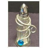 LR - Capco Glass Salt & Pepper Shaker Set - 8 Shakers, Wiener Dogs, Blue Square Shakers, Utensils