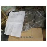 Vintage grinder, baskets, new chip ...