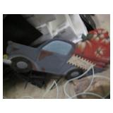 Lot of metal yard decor...