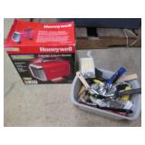 Honeywell ceramic heater and painti...