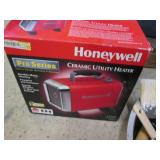 Honeywell ceramic heater and painti...