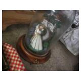 Decorative glassware, padded envelo...