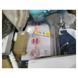 Pallet of assorted new home goods, ...