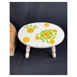 Red Spindle-Back Child