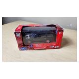 Welly Cadillac Escalade Scale Model Car