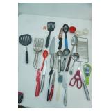 Kitchen Utensils Lot