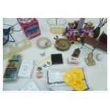 Novelty Variety Lot. Collectibles