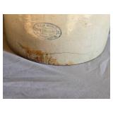 Red Wing Union Stoneware 4 Gallon Crock - Has Cracks