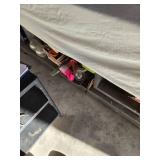 Victor Talking Machine Co. VV-IXA Phonograph - Spins, Lid is Loose on One Hinge, Needle Slides Across Record too Fast to Play