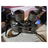 Empire Super Sport Model 210 Binoculars, Sports Binoculars, Tripod