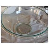 Mixing Bowls, Pyrex Glass Bowl, Pie Dish, and Kitchen Accessories