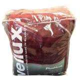 Velux Plushlux quilt in Cranberry color measures 86x86 inches