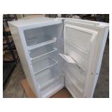 GE FUF14DLREWW 14.1Cu Ft. Stand Up Freezer NOT WORKING - SOLD AS-IS