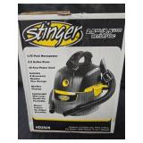 Stinger 2 1/2 Gallon Wet/Dry Vac.