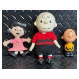 Peanuts Vinyl Figures Set: Charlie Brown & Sally (3-Piece)