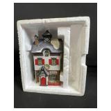 NoopWorks Christmas Village Houses Kit - Santa