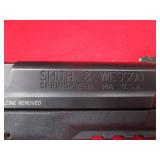 Smith & Wesson M&P40 40S&W Pistol