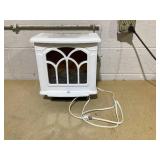 HOMCOM Electric Fireplace Heater, Freestanding Fireplace Stove with Realistic Logs and Flame Effect, 750W/1500W, White (Missing: Legs, Transit Damage On Corner)