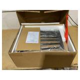 COSTWAY Windsor Dining Chair Set of 2, Kitchen Side Chairs with Spindle Back, Spacious Seat, Rubber Wood Frame, Modern Armless Dinner Chairs for Dining Room, Living Room, Restaurant, Black