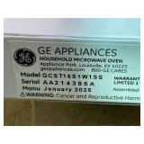 GE 1.6 Cu. Ft. Countertop Microwave Oven