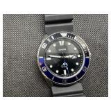 Casio MDV106 Series Blue/Black Unidirectional Bezel Dive Watch | 200M WR | Stainless Steel Case | Resin Band | 2 Hand Analog (HR, Min, SEC) | Date Display | Screw Down Crown/Screw Down Caseback | 3 Ye