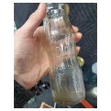 HanDee Kitchen Saw - Vintage Boxed Kitchen Tool with Assorted Bottles & Mugs