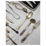 Griffon Community Plate Silverware Set in Wooden Case